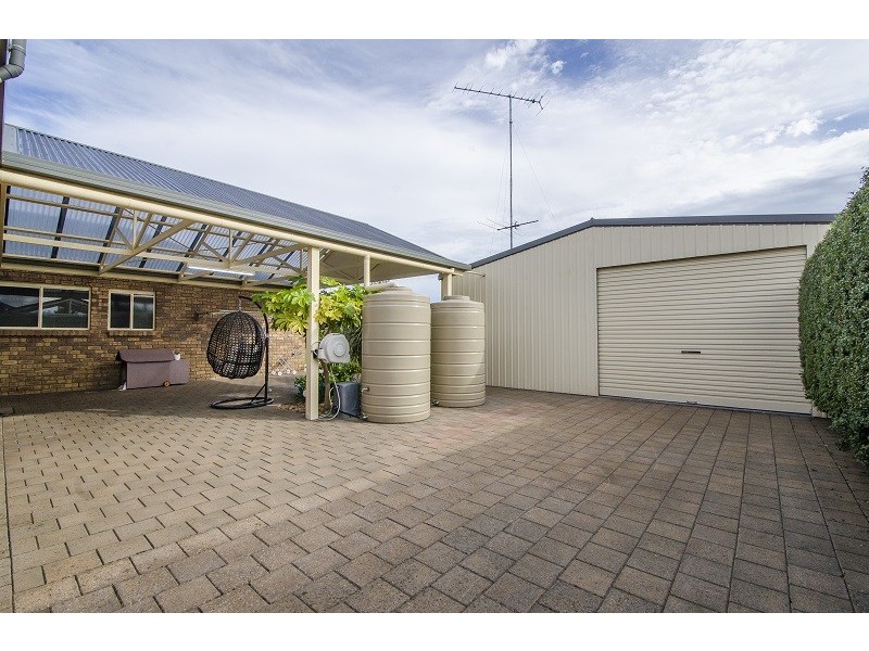 11 Coral Court, Mount Gambier SA 5290