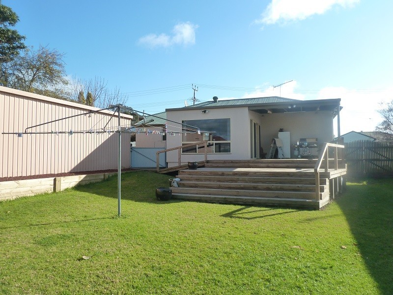 2 Burton Street, Mount Gambier SA 5290