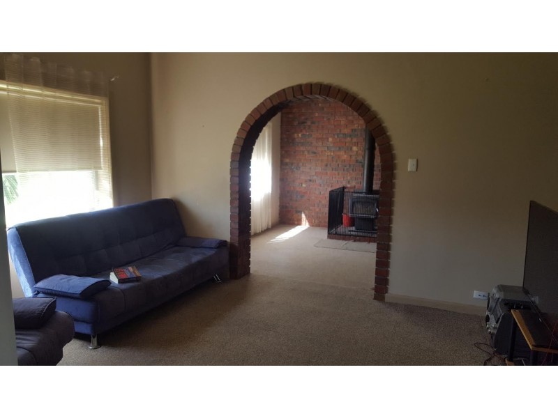 21 Montgomery Avenue, Mount Gambier SA 5290