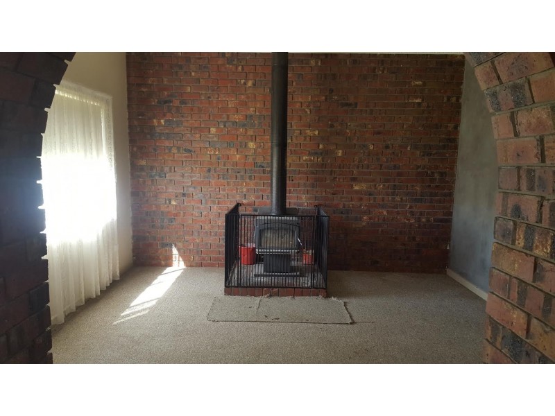 21 Montgomery Avenue, Mount Gambier SA 5290