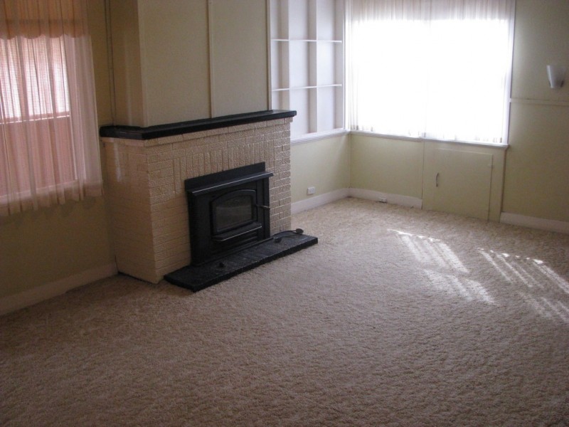 50 Greenham Street, Dartmoor VIC 3304