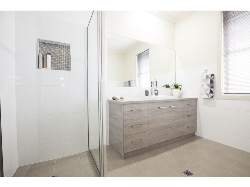 11 Tasman Court, Mount Gambier SA 5290