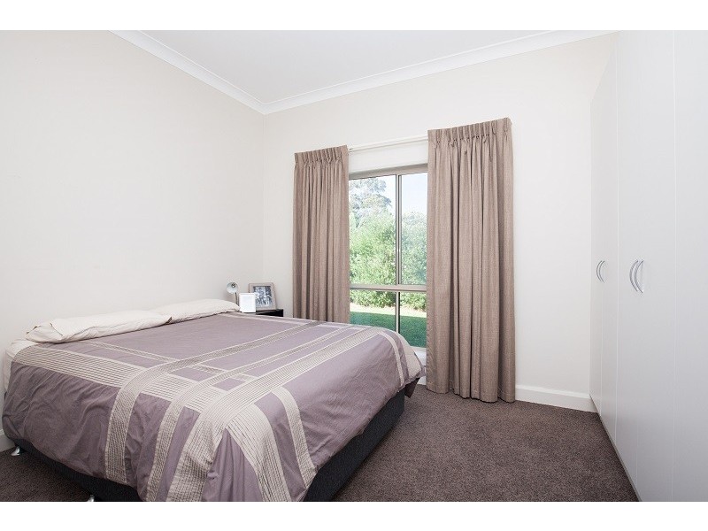 22 Railway Terrace East, Tantanoola SA 5280