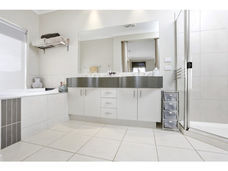 87 Leura Lane, Hamilton VIC 3300