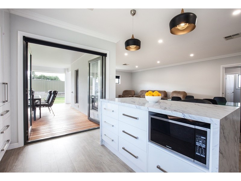 21 King Grove, Mount Gambier SA 5290