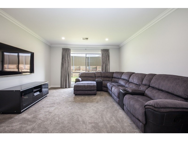 21 King Grove, Mount Gambier SA 5290