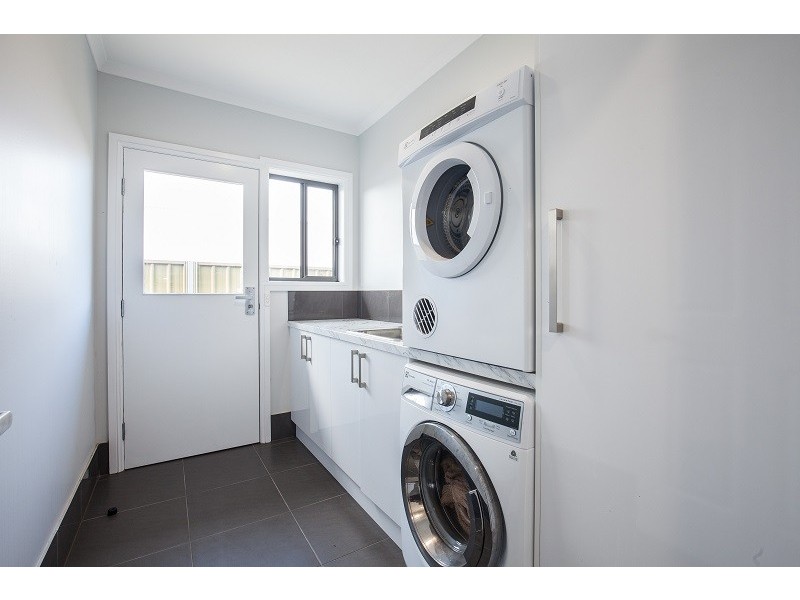 21 King Grove, Mount Gambier SA 5290