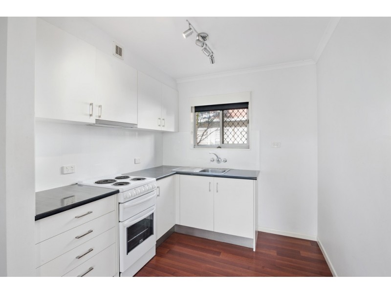 1/4 Lord Street, Kirra QLD 4225