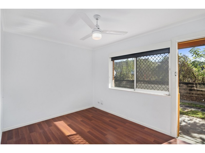 1/4 Lord Street, Kirra QLD 4225