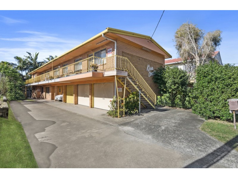 1/4 Lord Street, Kirra QLD 4225