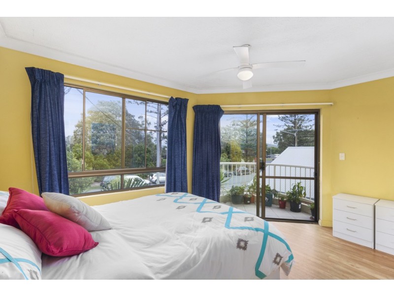 5/153 Golden Four Drive, Bilinga QLD 4225