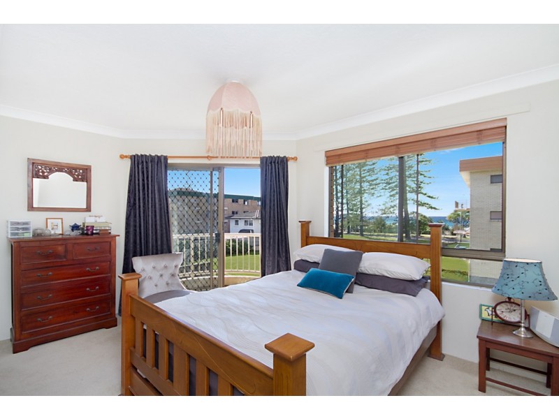 6/153 Golden Four Drive, Bilinga QLD 4225