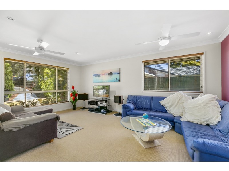 30 Manuka Road, Banora Point NSW 2486