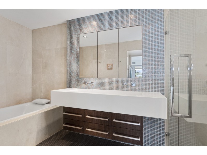 4/60 Musgrave Street, Coolangatta QLD 4225