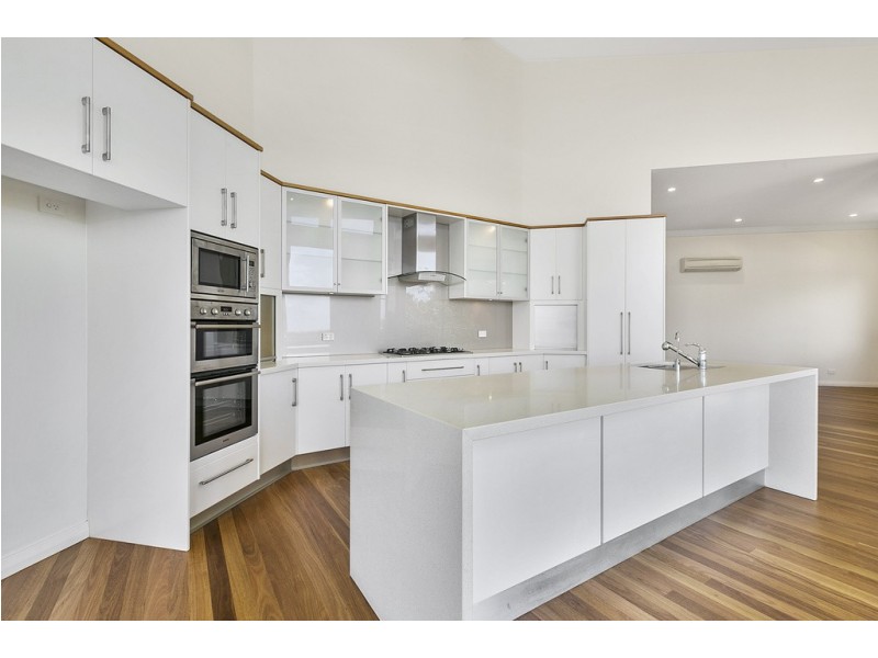 9a Kennedy Drive, Tweed Heads NSW 2485