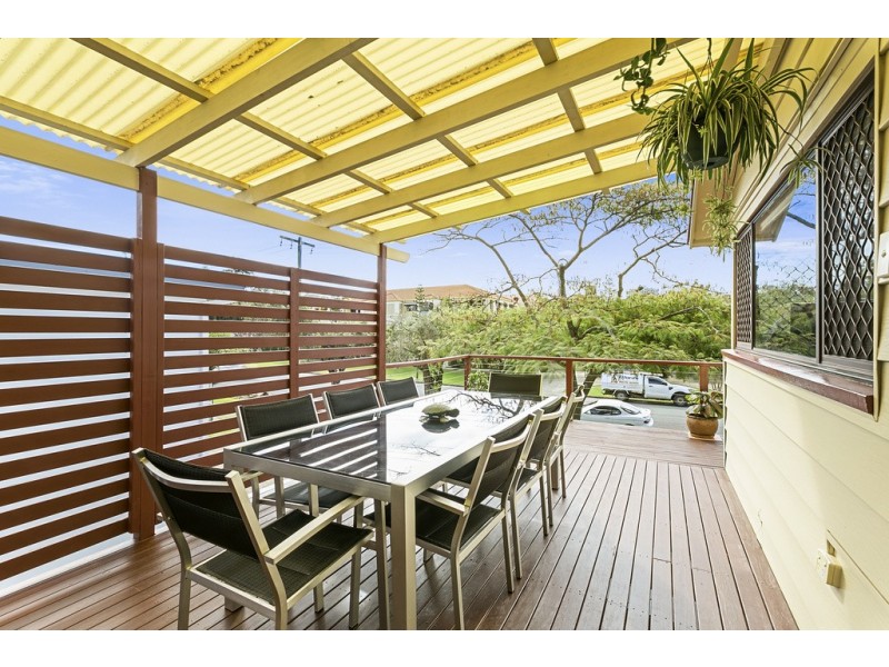 70 Stapylton Street, Coolangatta QLD 4225