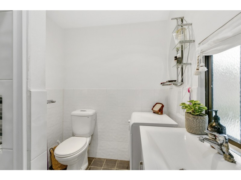 70 Stapylton Street, Coolangatta QLD 4225