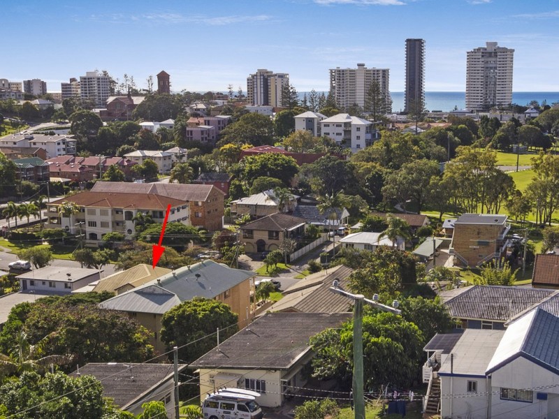 70 Stapylton Street, Coolangatta QLD 4225
