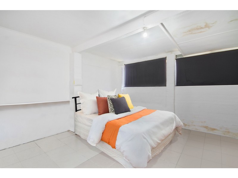 27 Stapylton St, Coolangatta QLD 4225