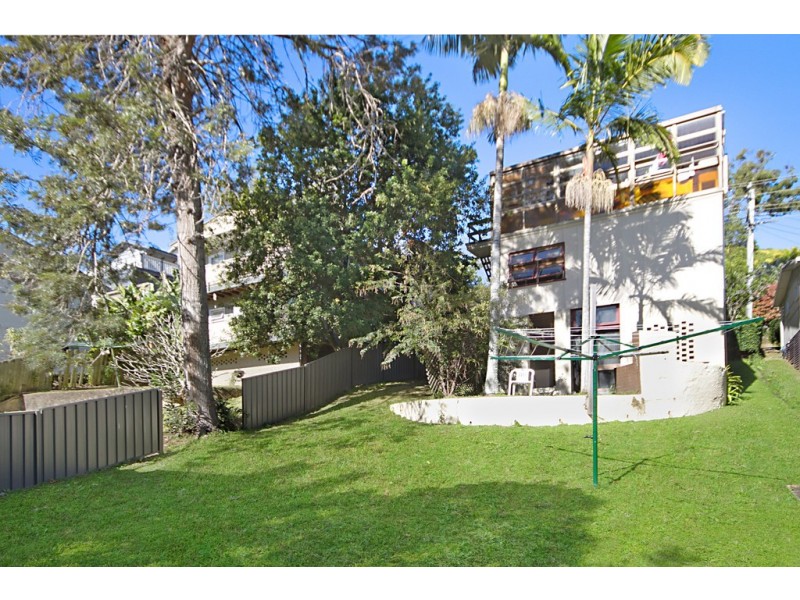 27 Stapylton St, Coolangatta QLD 4225