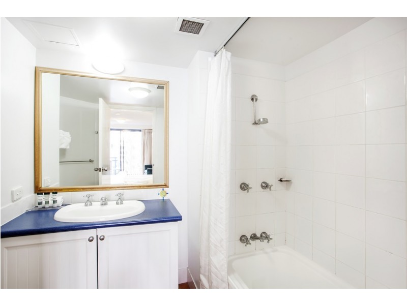 223 99 Griffith Street, Coolangatta QLD 4225