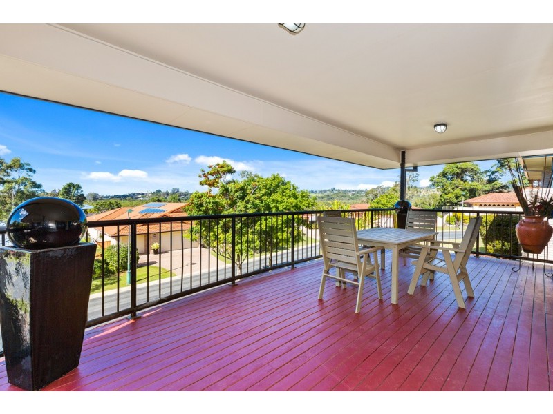 10 Daintree Close, Banora Point NSW 2486