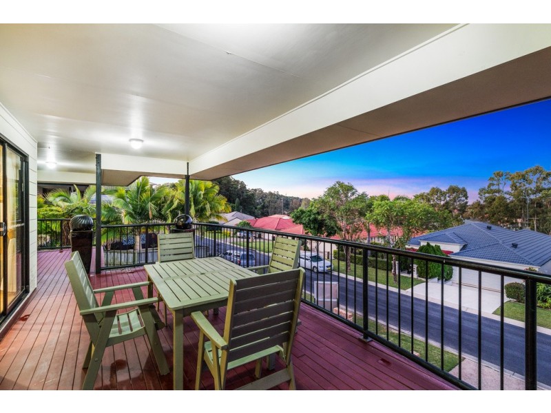 10 Daintree Close, Banora Point NSW 2486