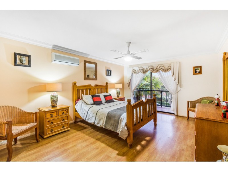 10 Daintree Close, Banora Point NSW 2486