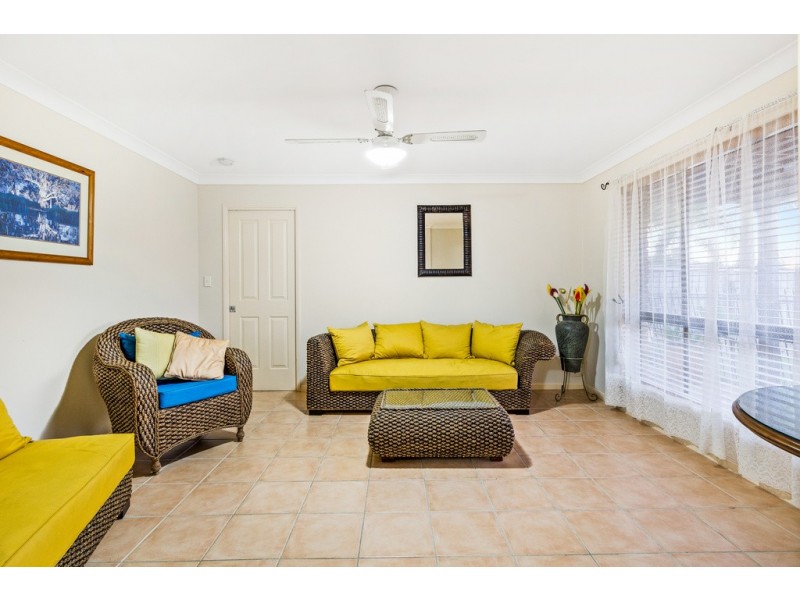 10 Daintree Close, Banora Point NSW 2486