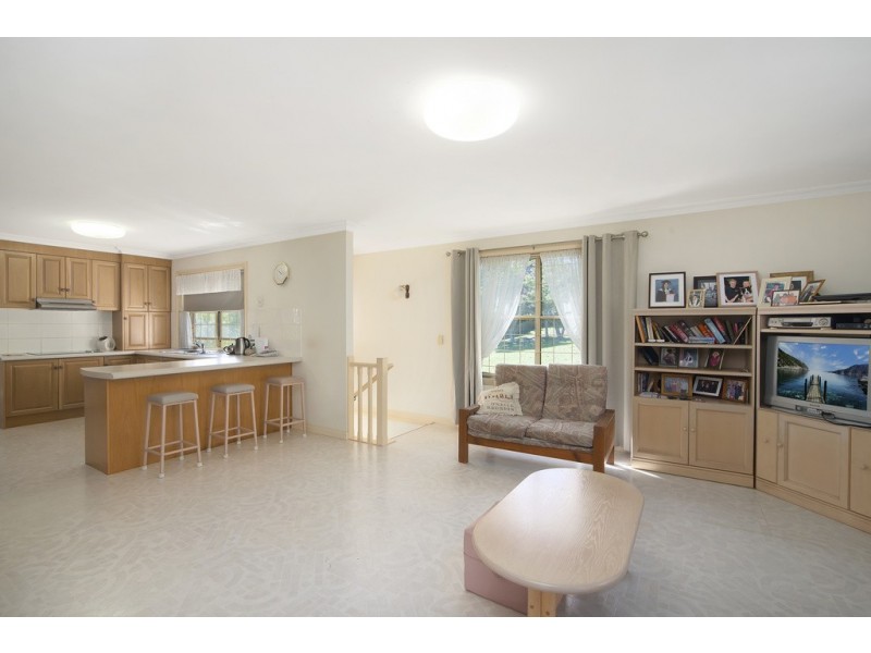 12 Widgee Ave, Banora Point NSW 2486