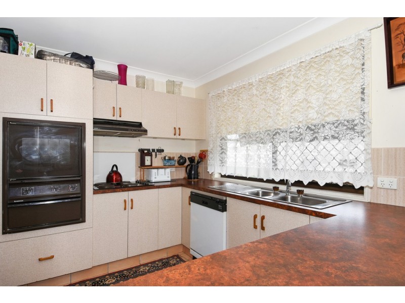 210 Kennedy Drive, Tweed Heads West NSW 2485