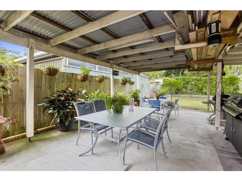40 Bolton Street, Coolangatta QLD 4225