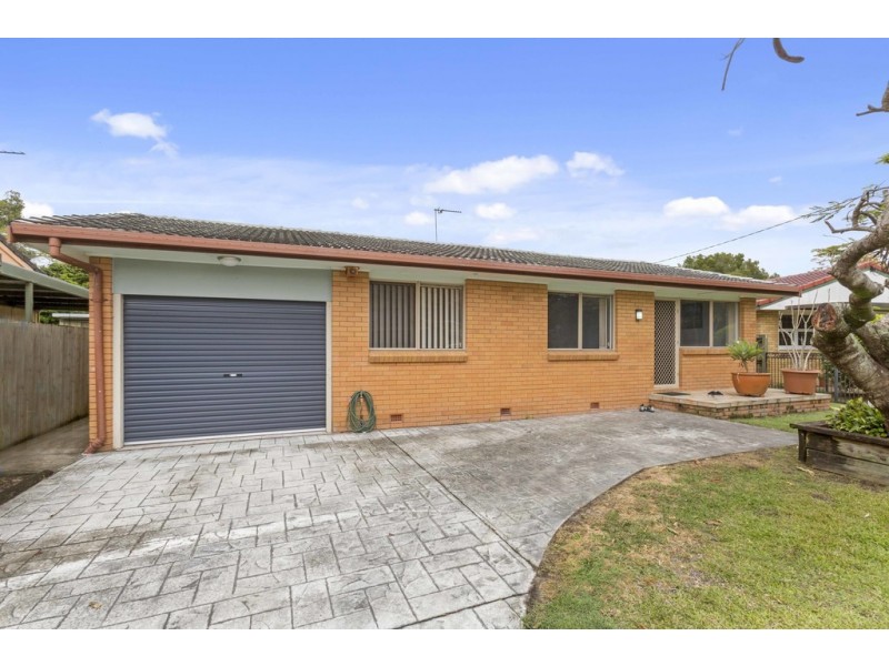 40 Bolton Street, Coolangatta QLD 4225