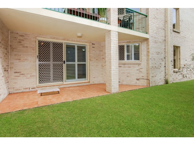2/22 Binya Avenue, Kirra QLD 4225