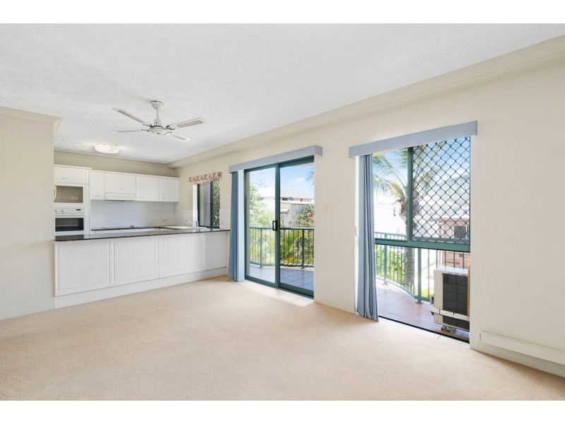 13/143 Golden Four Drive, Bilinga QLD 4225