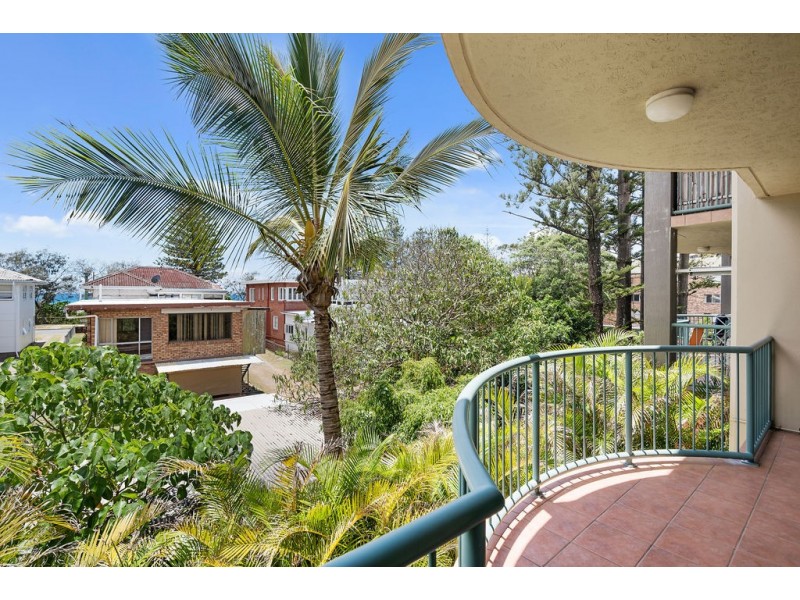 13/143 Golden Four Drive, Bilinga QLD 4225