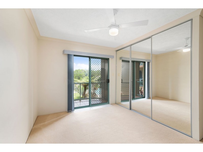 13/143 Golden Four Drive, Bilinga QLD 4225