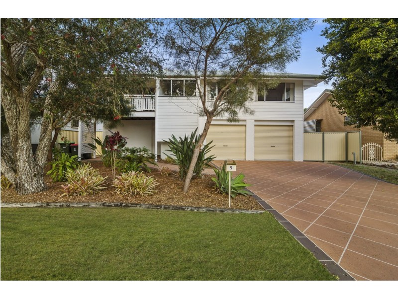 9 Jacaranda Ave, Tweed Heads West NSW 2485