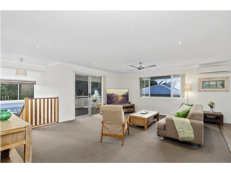 9 Jacaranda Ave, Tweed Heads West NSW 2485