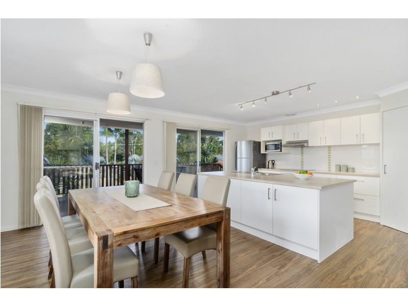 9 Jacaranda Ave, Tweed Heads West NSW 2485