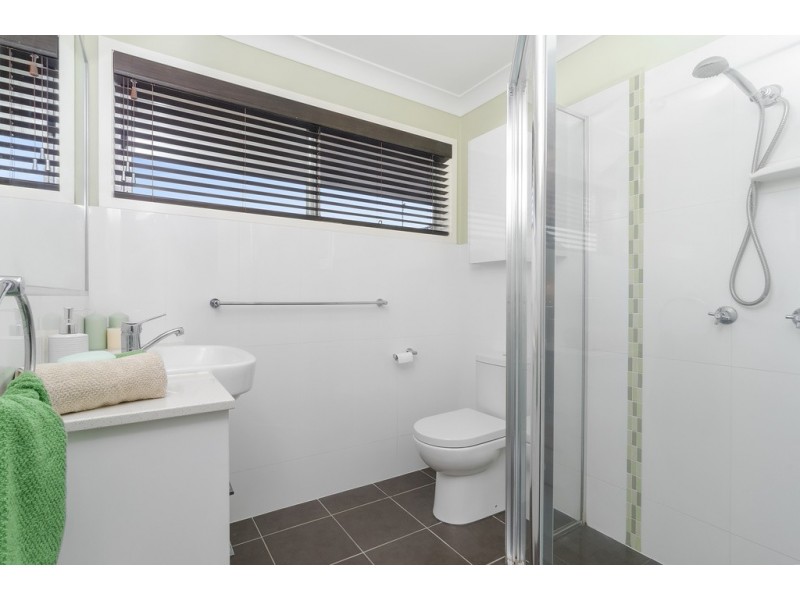 9 Jacaranda Ave, Tweed Heads West NSW 2485