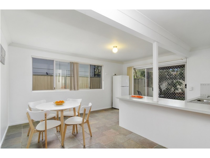 9 Jacaranda Ave, Tweed Heads West NSW 2485