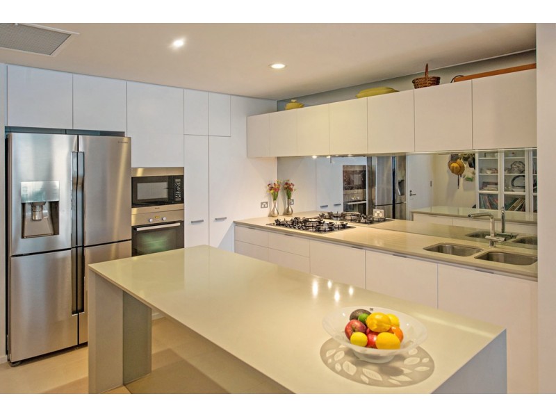 1304/1 Douglas Street, Coolangatta QLD 4225