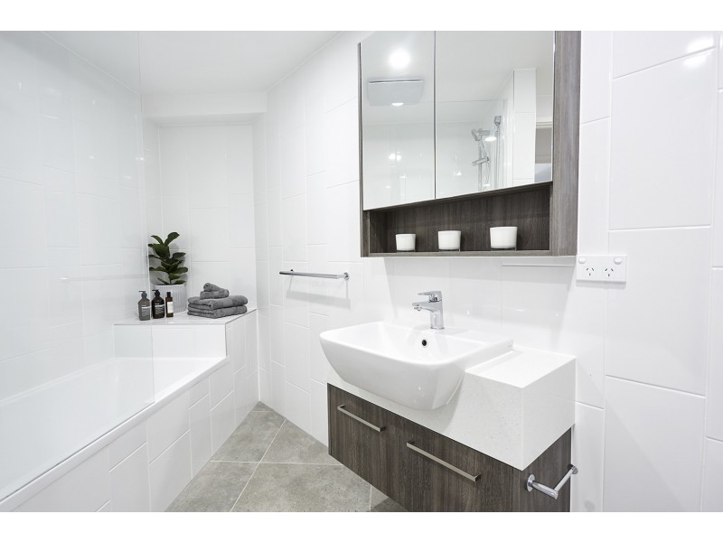 4/13 Fenton St, Fairfield QLD 4103