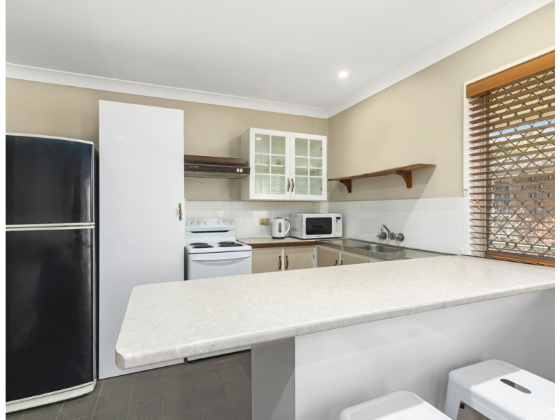 1/47 Coolangatta Rd, Kirra QLD 4225