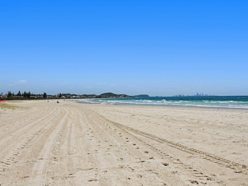 1/47 Coolangatta Rd, Kirra QLD 4225