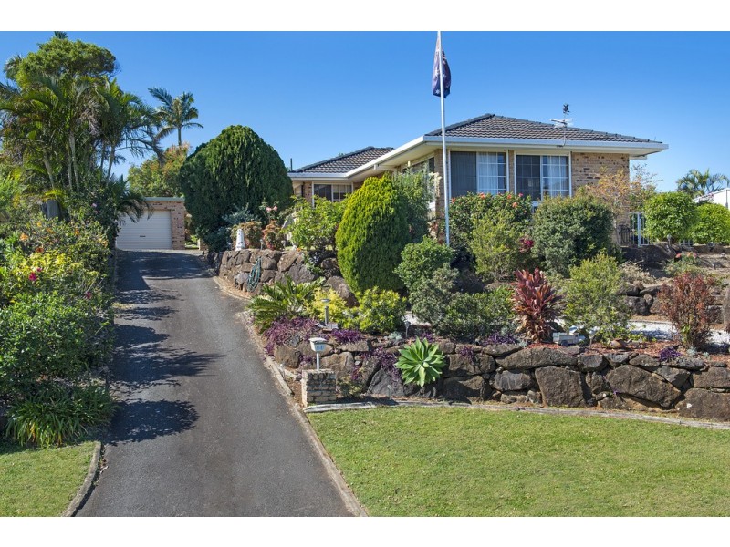 33 Birnam Ave, Banora Point NSW 2486