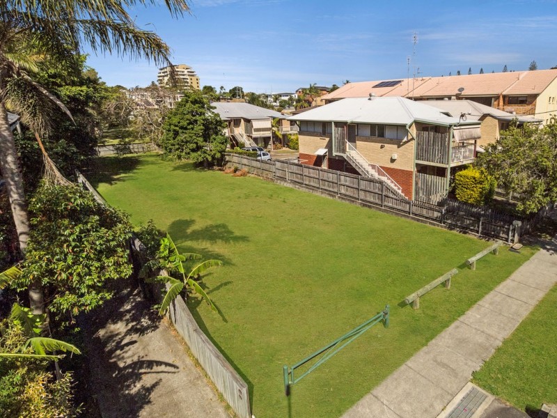 62 Dutton Street, Coolangatta QLD 4225