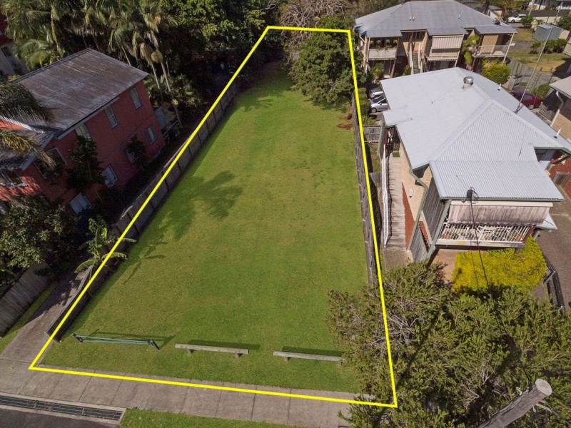 62 Dutton Street, Coolangatta QLD 4225