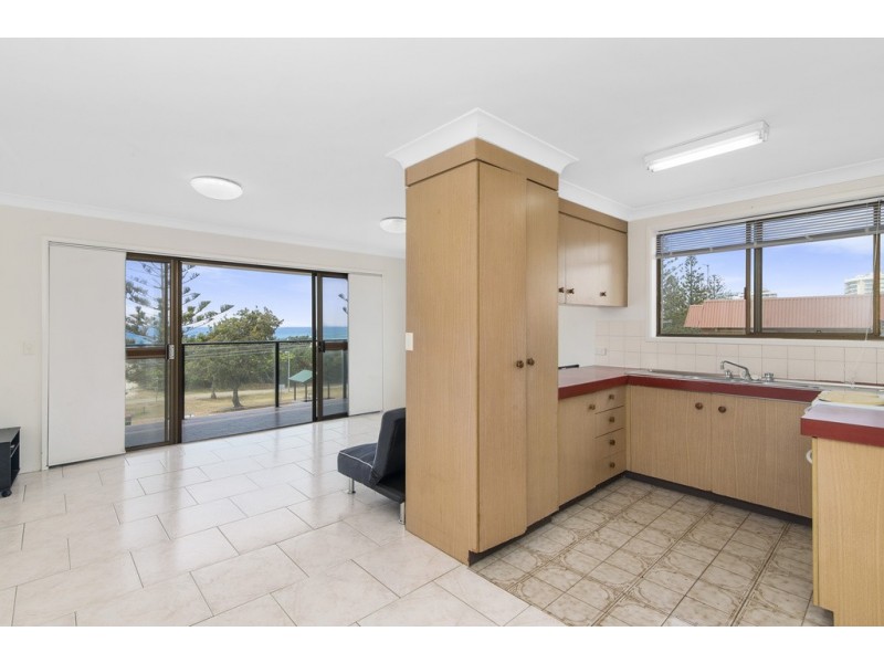 9/20 Pacific Parade, Bilinga QLD 4225